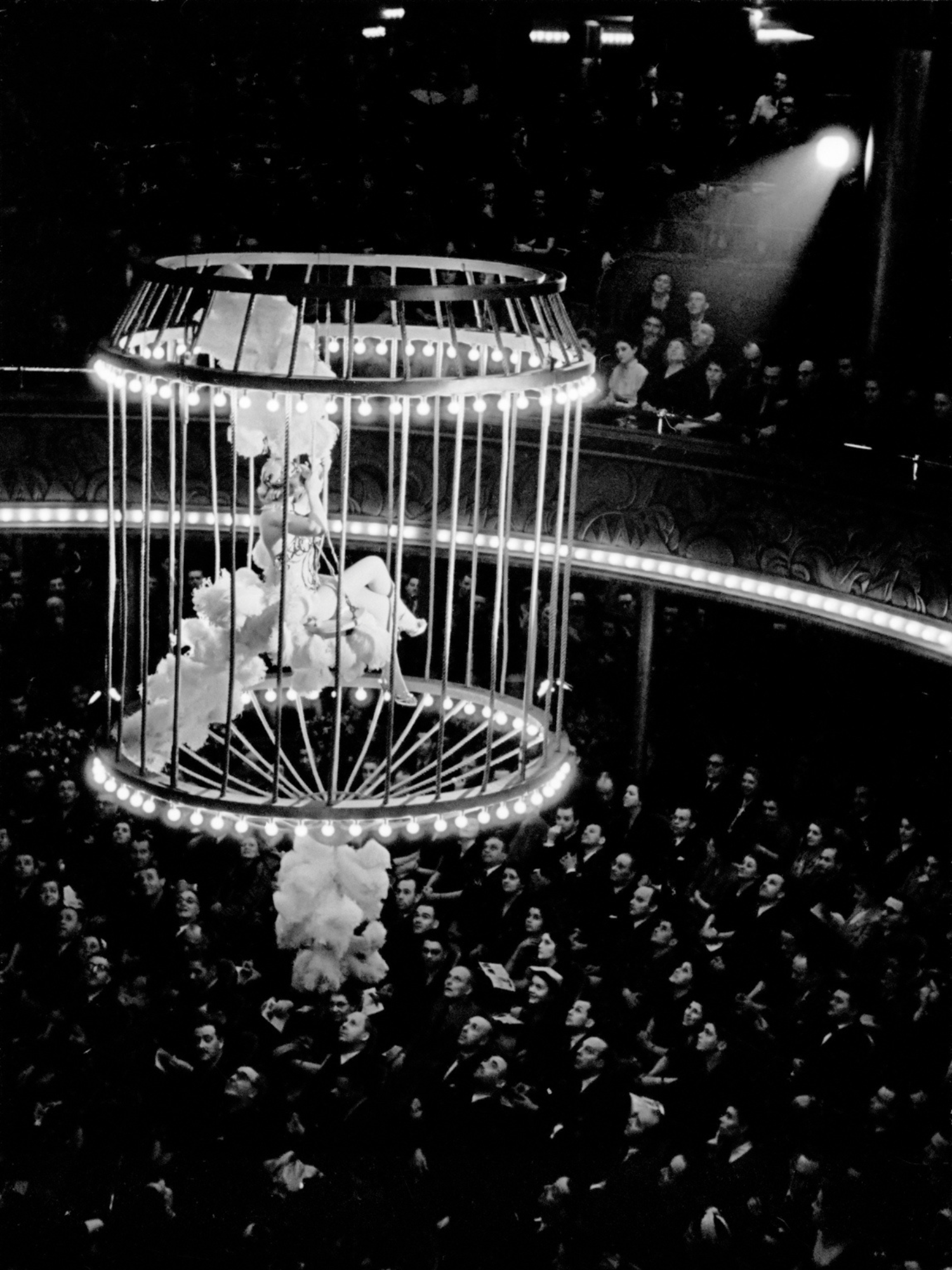 "Folies Bergères, Cabaret" - Jacques Rouchon
